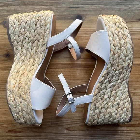 Universal Thread Espadrille Wedge Sandals 8.5 Neutral Ankle Strap Summer Shoes - Picture 2 of 7